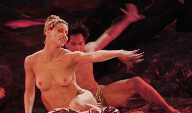 "Showgirls" (Elizabeth Berkley & Gina Gershon) 251 Gina+Gershon+(25)