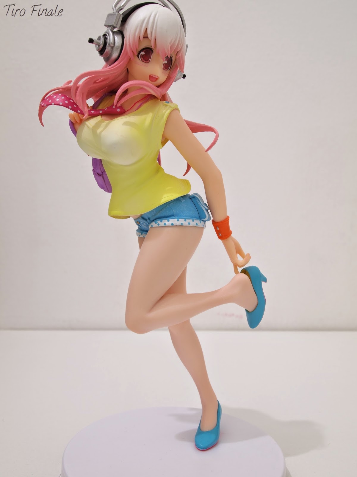 Super Sonico Sonico-chan Everyday Life Going Out Figure Vitamin Ver. 