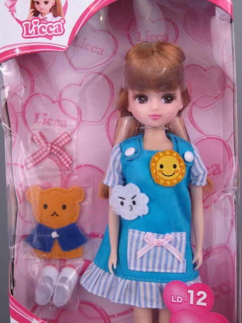 three legged licca chan