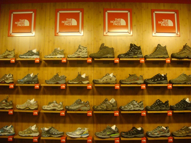 manjaru hiking sandals price