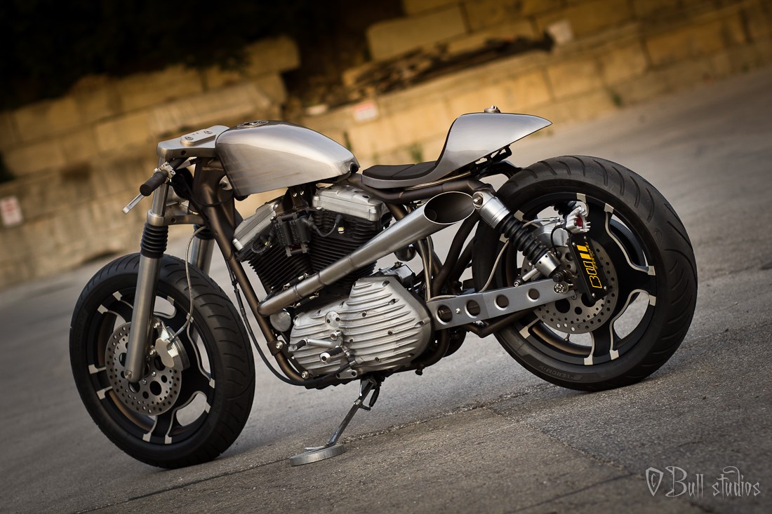 harley-davidson_cafe_racer_4.jpg