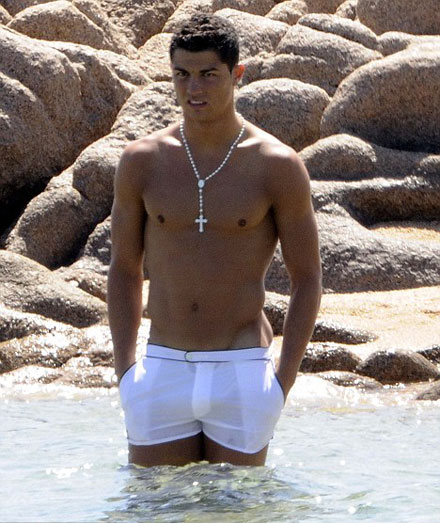 cristiano-ronaldo-sexy-swimming-shorts.jpg