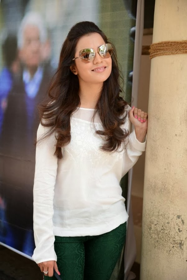Nisha Aggarwal looks lavishing Nisha Aggarwal perfect size zero body