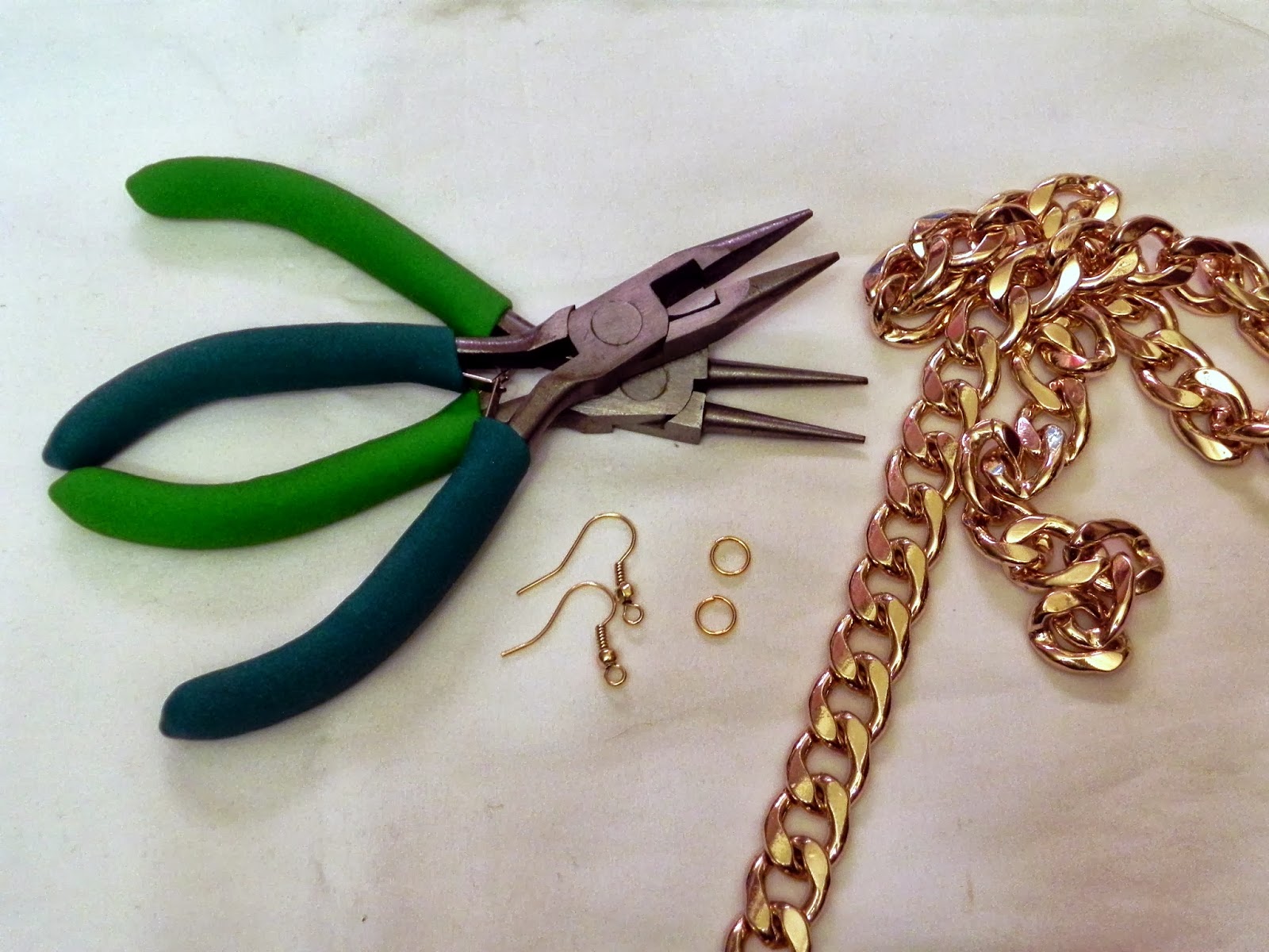 Smart n Snazzy DIY Chain Link Earrings