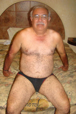man sexy chest - old mature hairy - hairygays