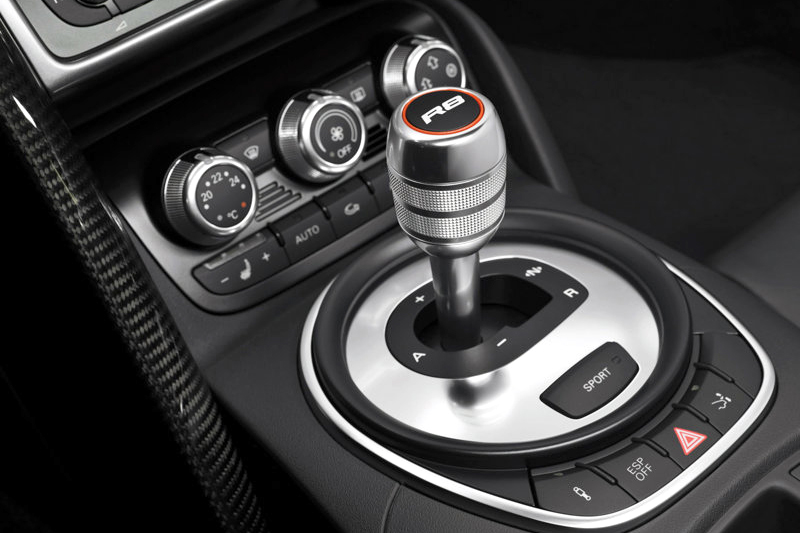 Top Gear 2012 Audi R8 Coupe