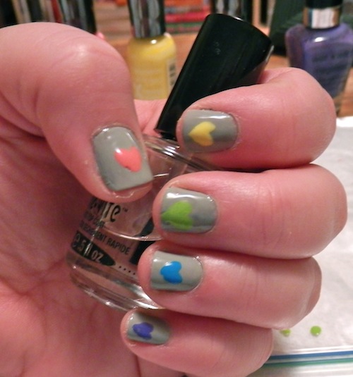 BEAUTY: Rainbow Heart Nails | Neon Rattail
