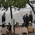 Nông dân Nam định biểu tình trước cổng Ủy ban Nhân dân tỉnh