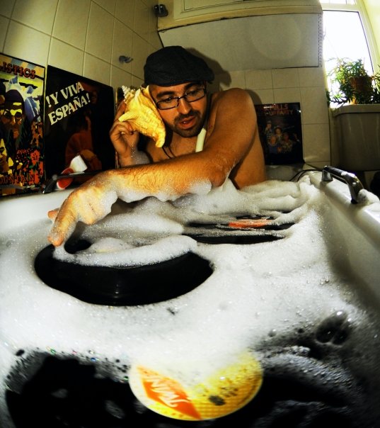 Frenic - Present and Correct (2012) / funky hop, downbeat, abstract