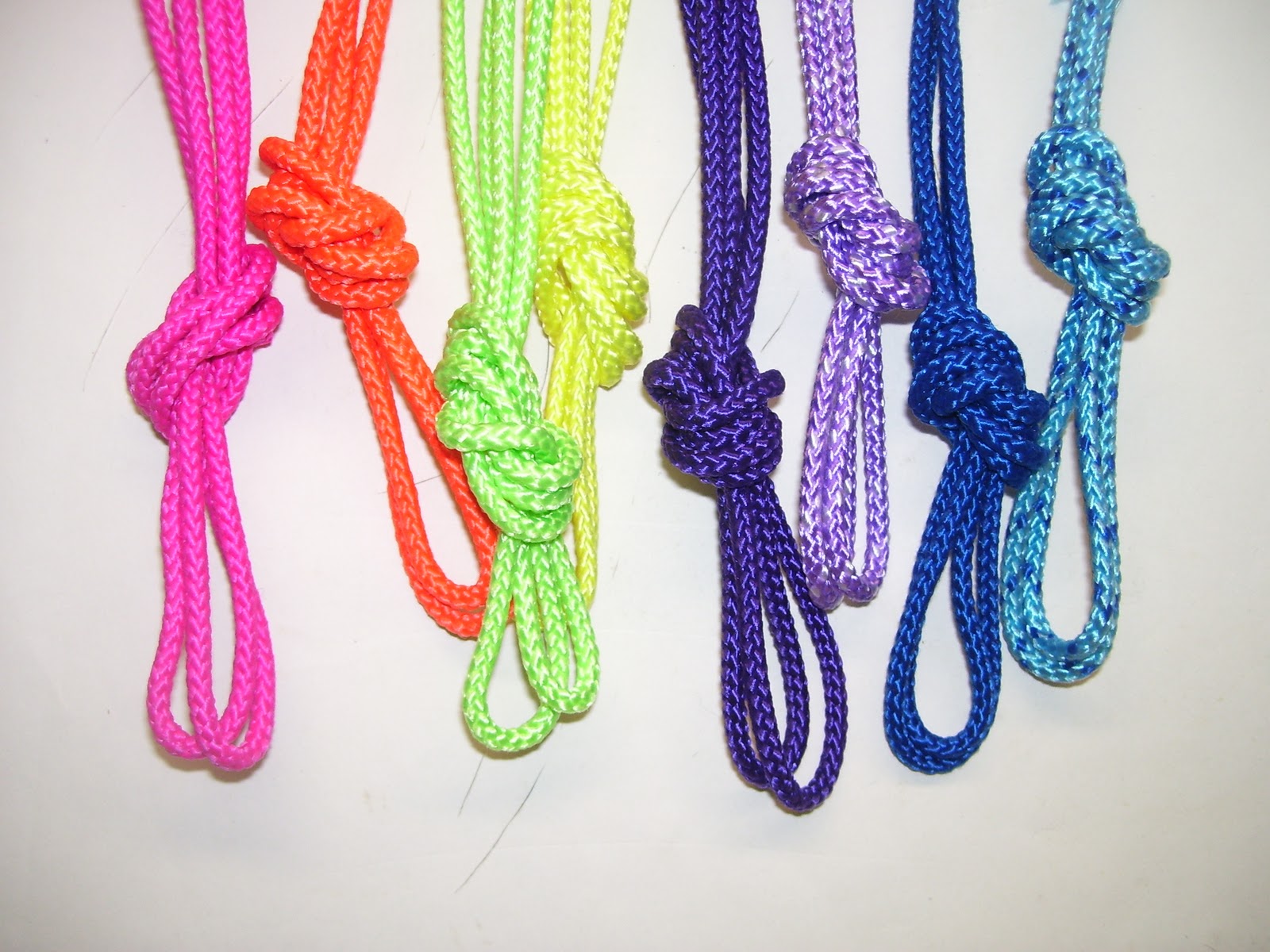 Barefoot Running Sandals Huarache Lacing Materials and Tying Styles