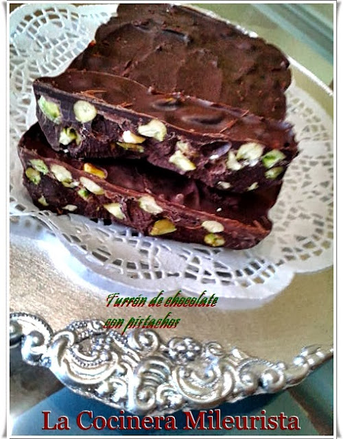 Turrón De Chocolate Con Pistachos
