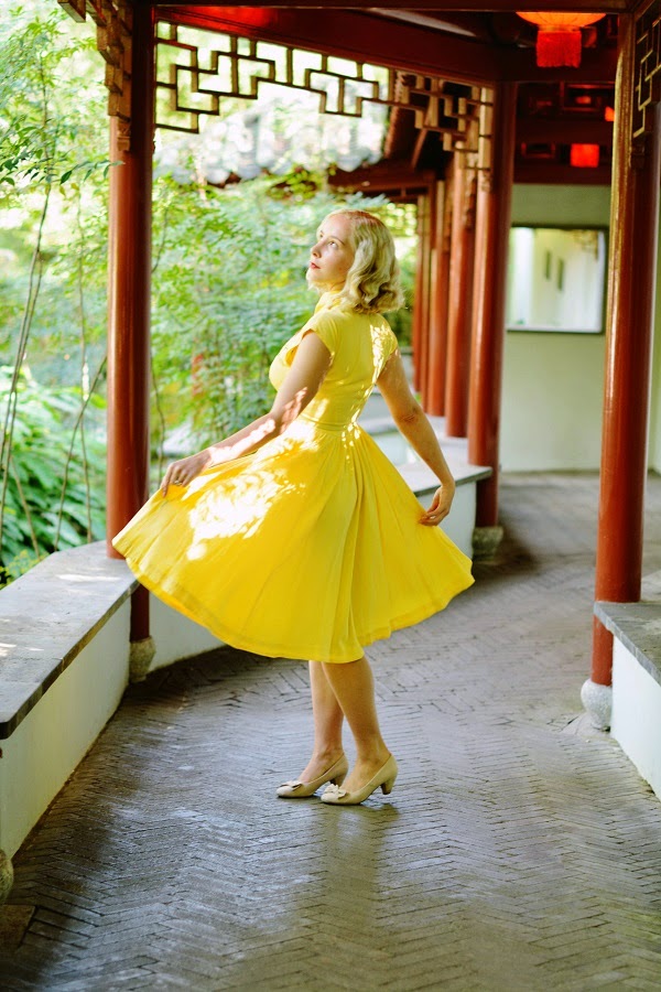 Flashback Summer: Vintage at Heart - Chinese Garden of Friendship Outfit