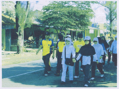 GERAK JALAN DALAM RANGKA HUT KORPRI DAN HUT PGRI WIL. KORAMIL-15/GEMOLONG