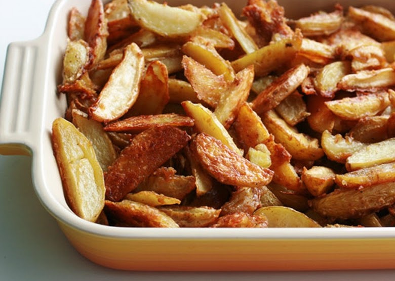 Batatas Assadas com Alho e Azeite Batatas Assadas com Alho e Azeite (vegana)