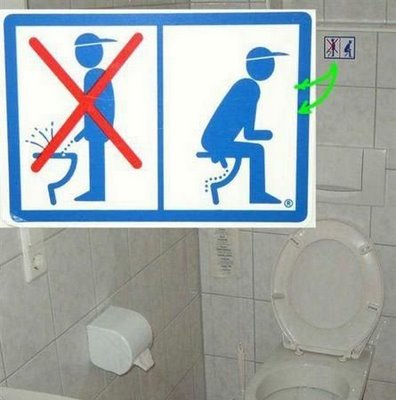 [Image: creative-and-funny-toilet-signs_34.jpg]