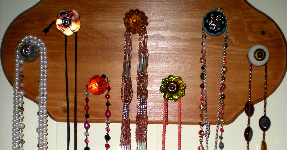 lizLem0n DIY Unique Necklace Display