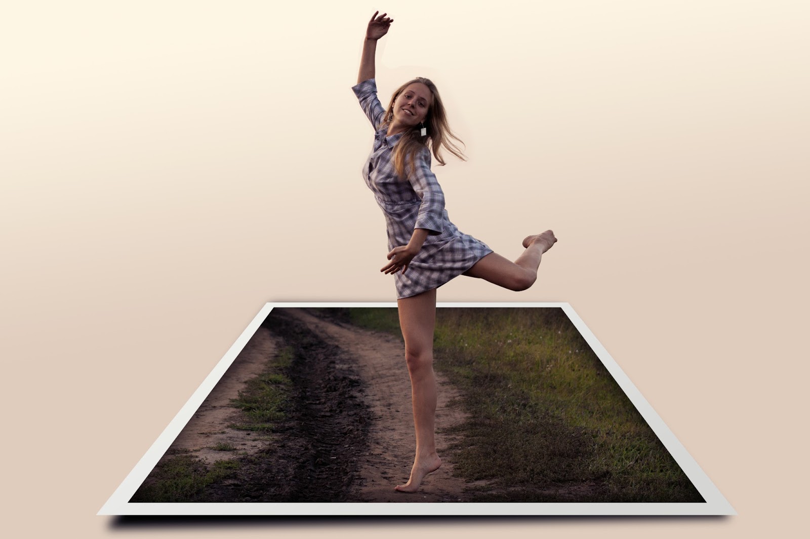 Ideas to Creations TUTORIAL Jump Out of the Frame