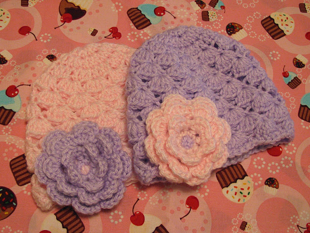 April Sprinkles: Bunches of baby hats! April Sprinkles: Bunches of baby hats!