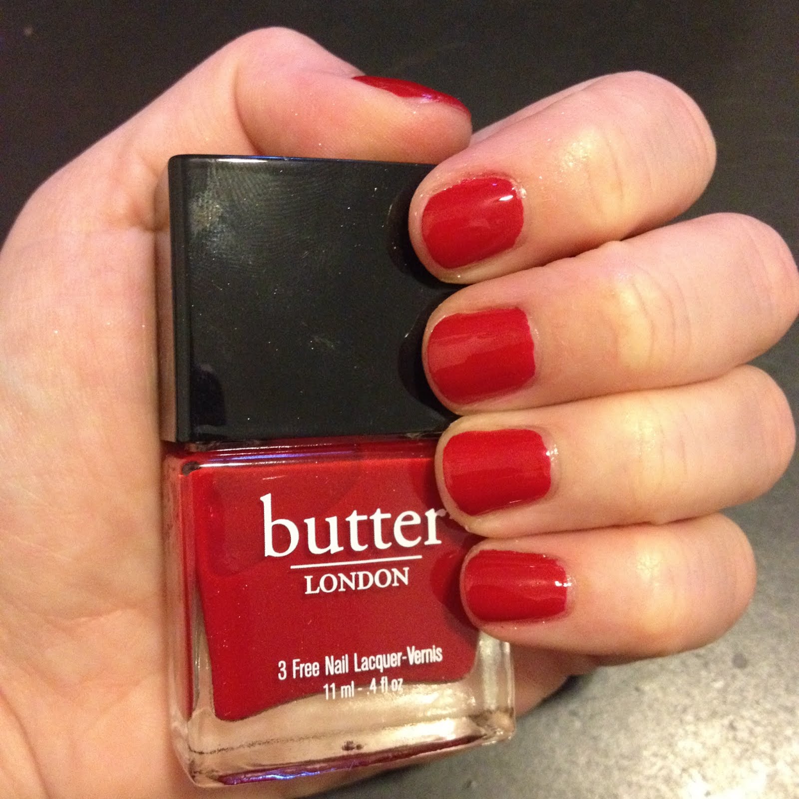 The Beauty of Life Last Minute Mani butter LONDON Come to Bed Red