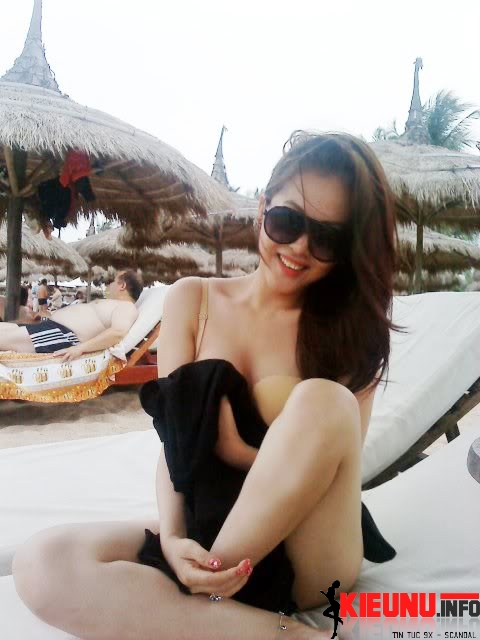 ảnh Ngắm hình ảnh sexy của Yeli Phạm với áo tắm Kieunu.Info d387763a Ngắm hình ảnh sexy của Yeli Phạm với áo tắm