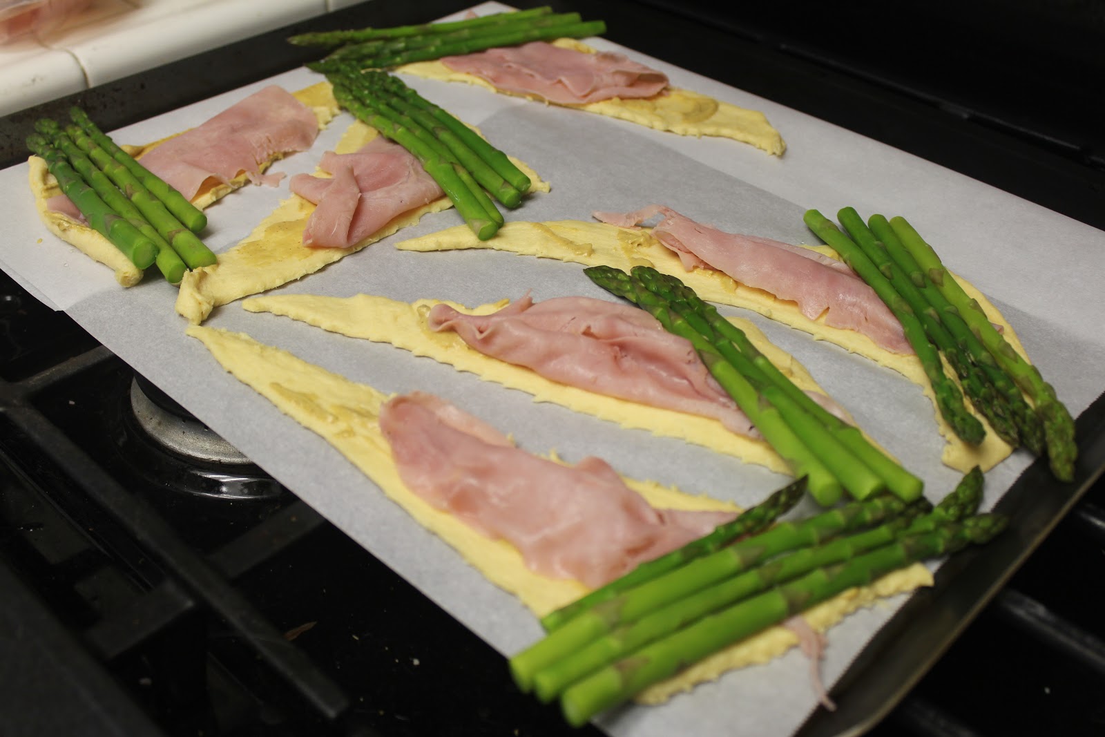The Foodista Chronicles Dijon Ham and Asparagus RollUps
