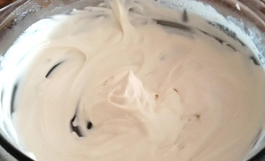 Bongtaste : HOW TO MAKE WHIPPED CREAM USING FRESH CREAM
