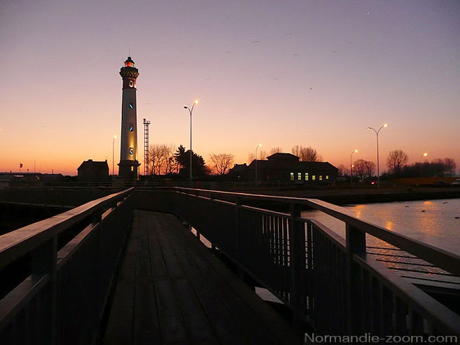 Ouistreham Phare