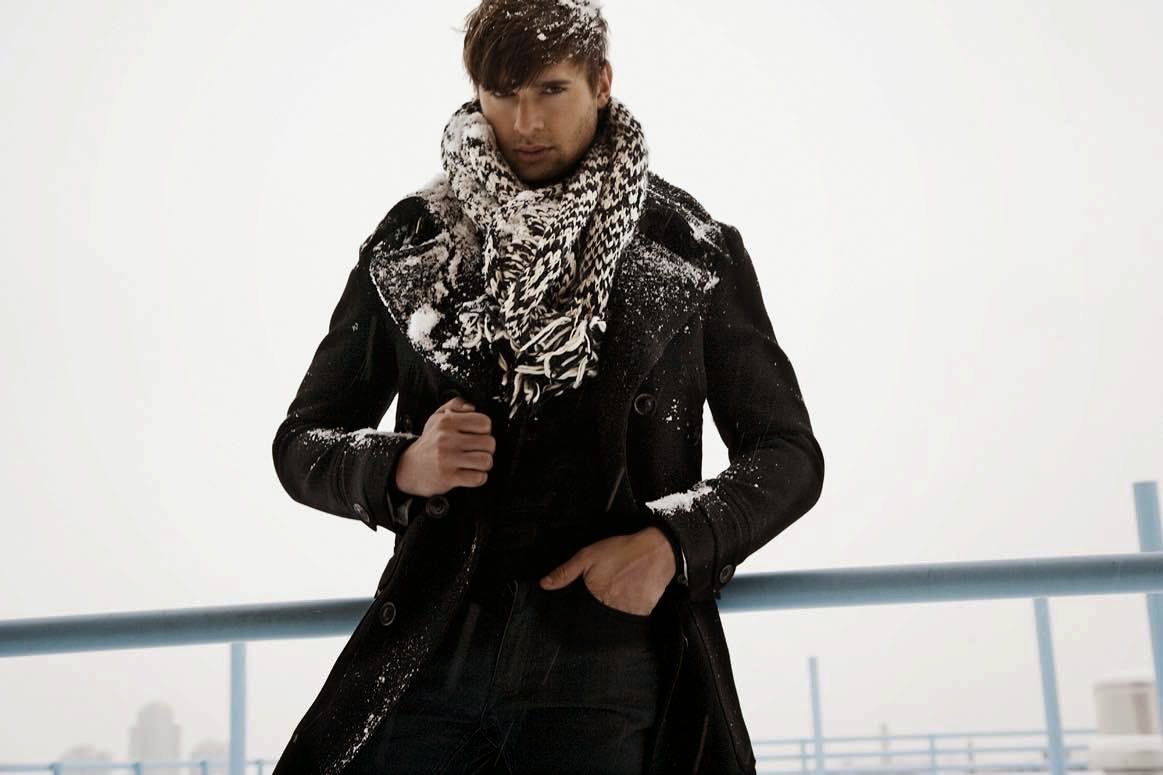 MORPHOSIS Model Anthony Parker