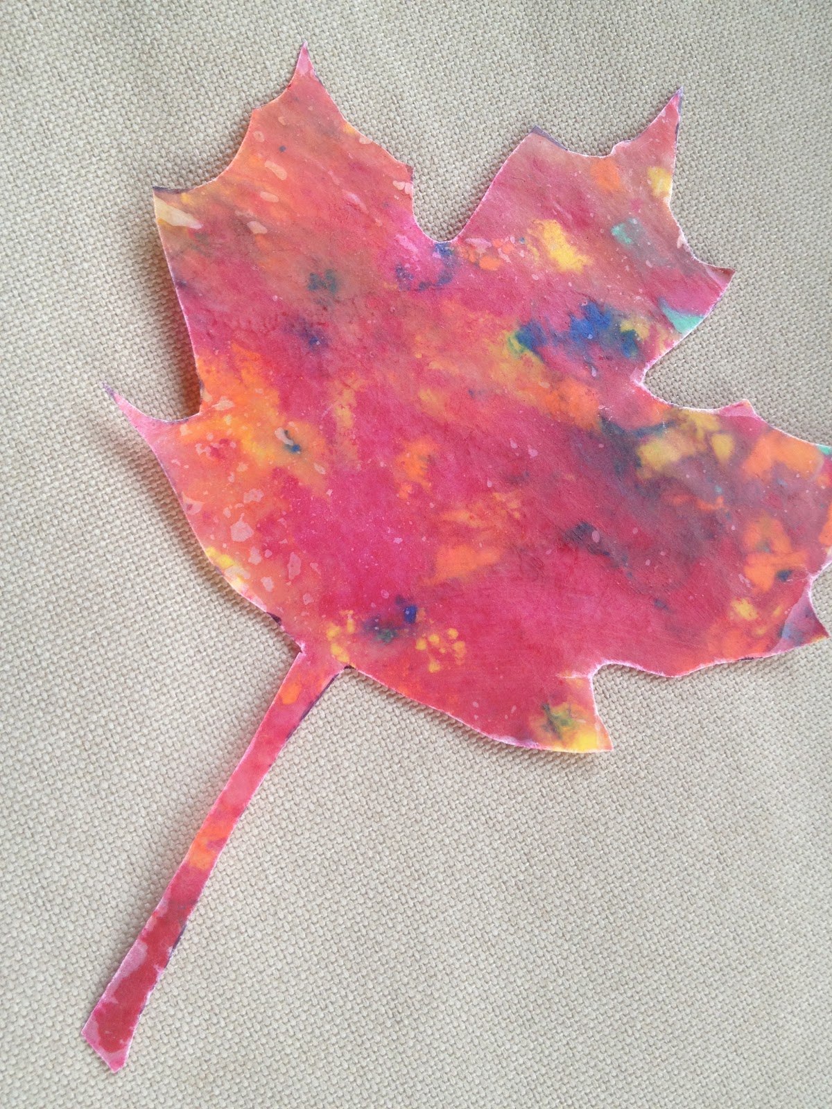 ID Mommy Making Wax Paper Fall Leaves