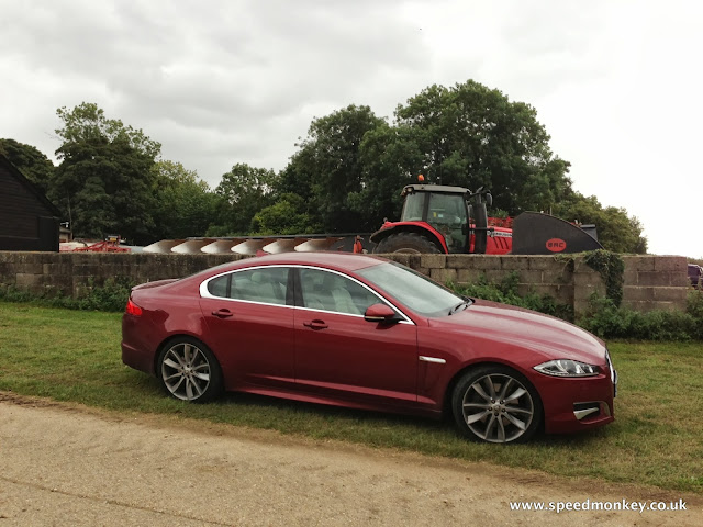 Jaguar XF Portfolio