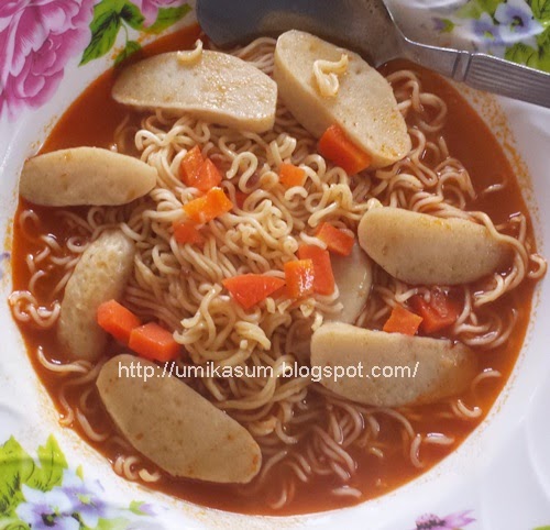 Resepi mi maggi sedap dan mudah dimasak, resepi masakan mi maggi carrot dan kek ikan, gambar mi magi lobak merah dan fish cake, masakan mi maggi paling sedap dan kreatif, resepi masakan terbaru 2015, resepi masakan ramadhan 2015, resepi lauk-pauk mudah, cara membuat mi segera maggi, masakan mi maggi cepat dimasak