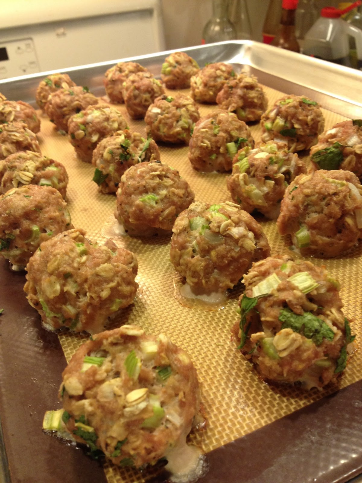 Insatiably Epicurious... HeartHealthy Turkey Meatballs
