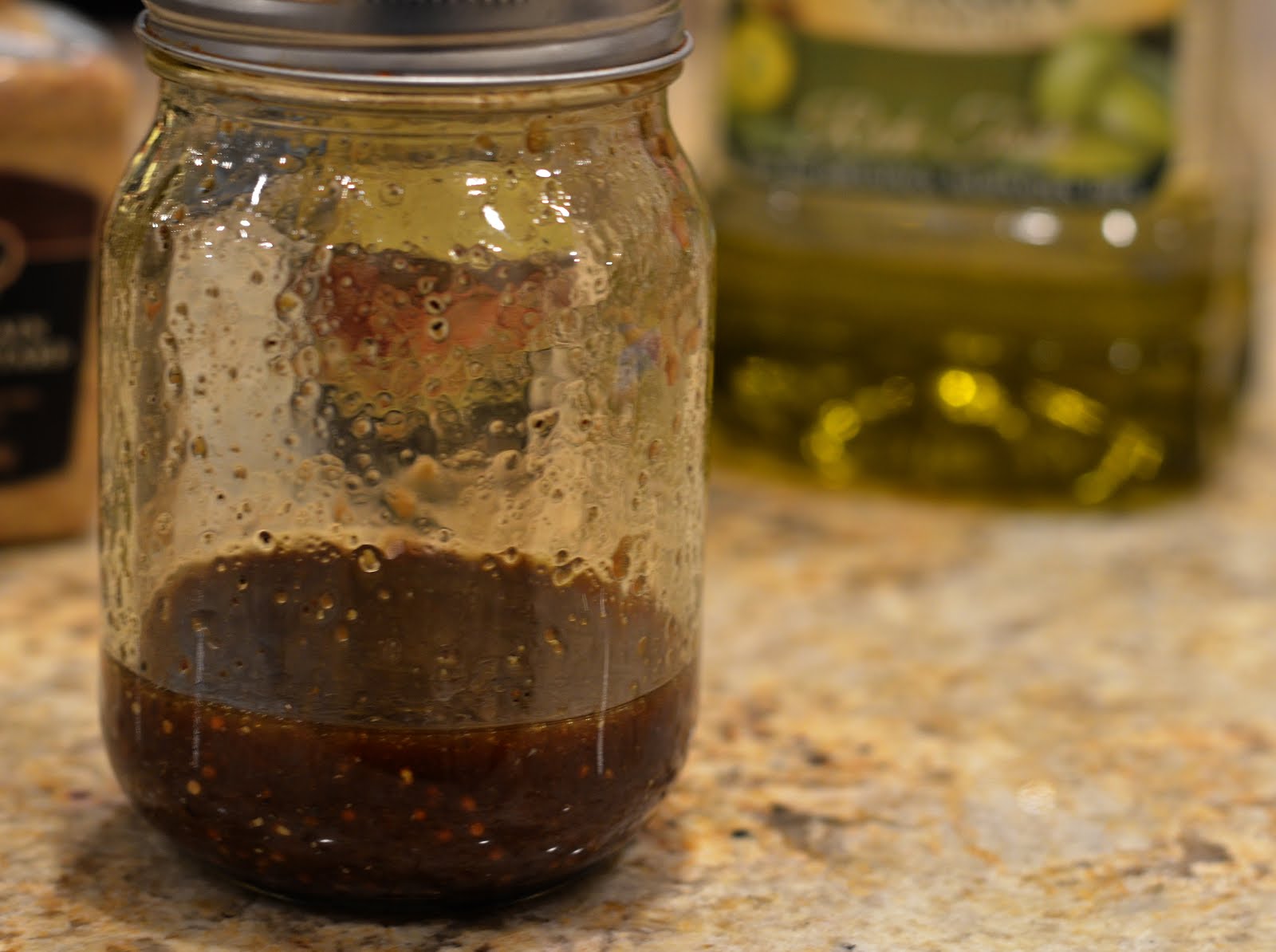 Easy Balsamic Vinaigrette Recipe (3ingredients!)