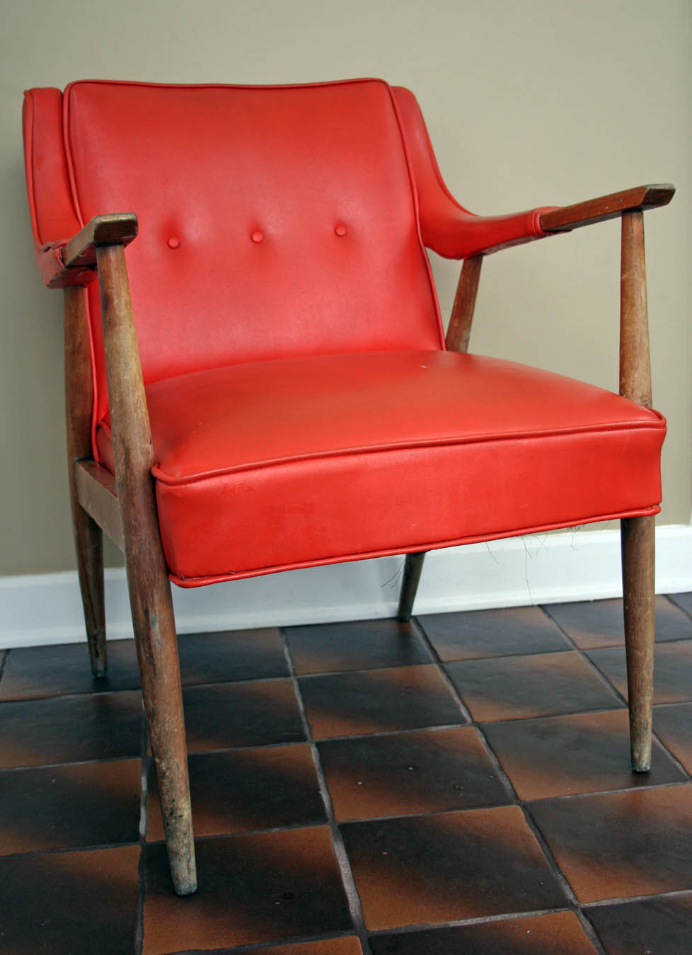 jodyvanB Niagara Furniture Bank "Chair Affair" Getting it Clean