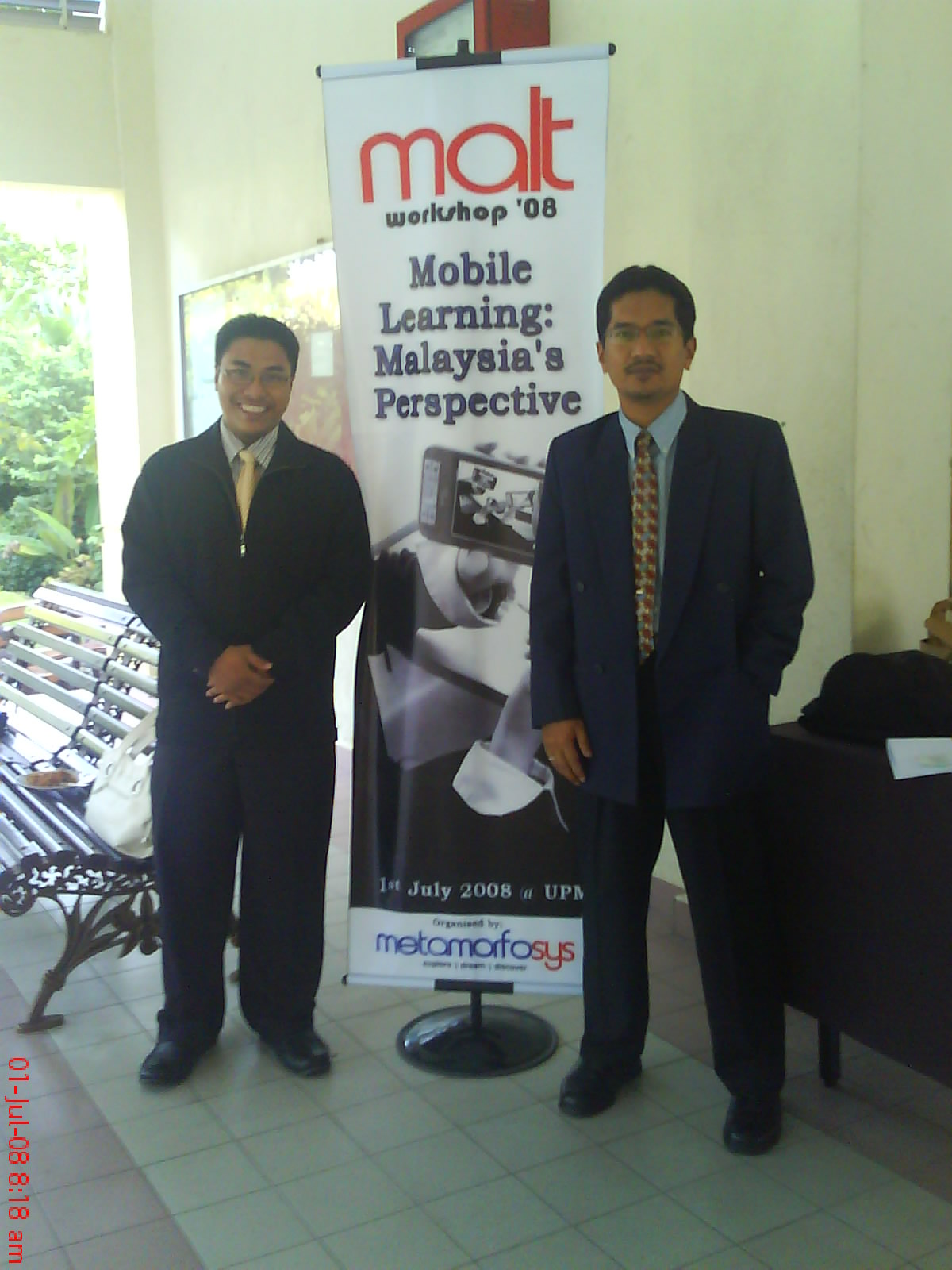 Contoh literature review komunikasi picture