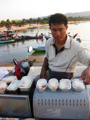 Food on wheels; Sales counter