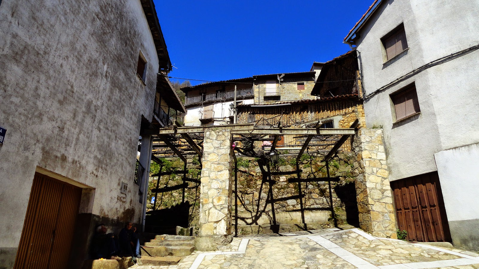 PUEBLOS Y LUGARES LAS CASAS DEL CONDE