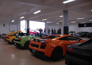 Packing a garage with Lambos