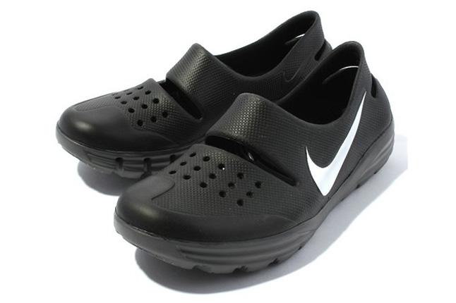 This Interesting Piece Of Footwear Combines The Fuctionality Sandal With Comfort A Sneaker This Interesting Piece Of Footwear Combines The Fuctionality Sandal With Comfort A Sneaker