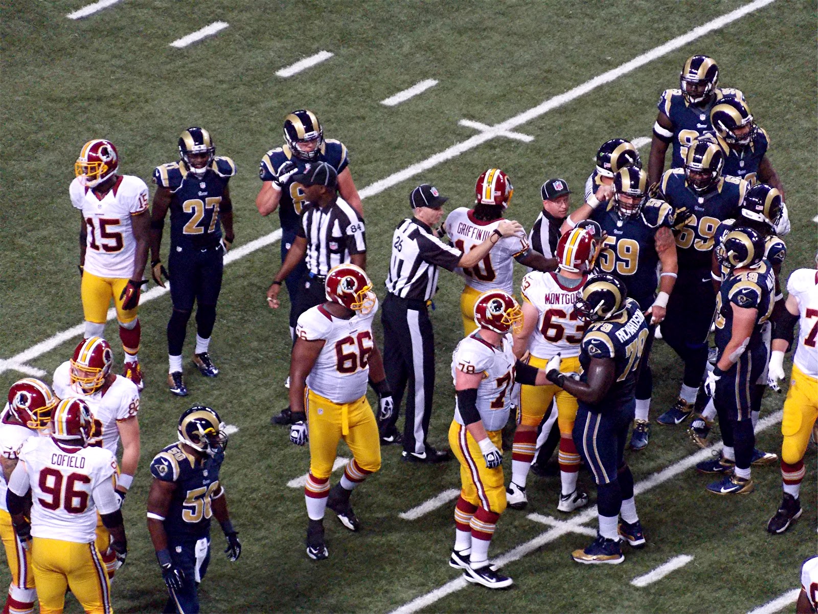 St+Louis+Rams+vs+Redskins+w+RGIII.jpg
