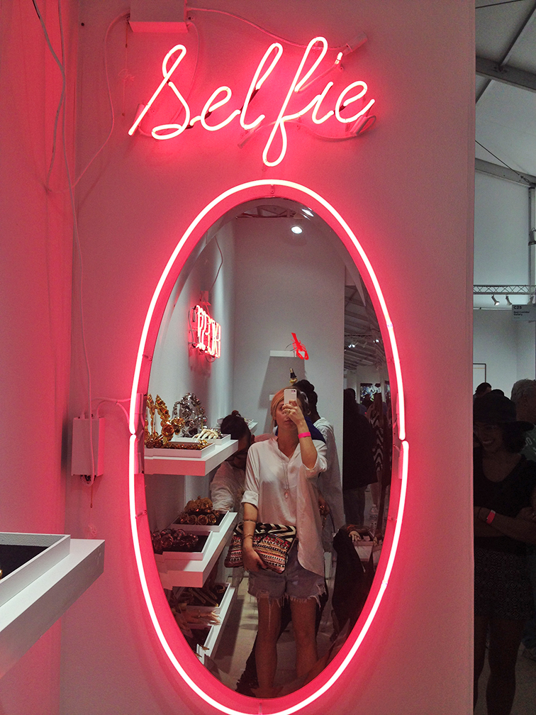 Selfie opp at Scope art show, Miami Beach Art Basel