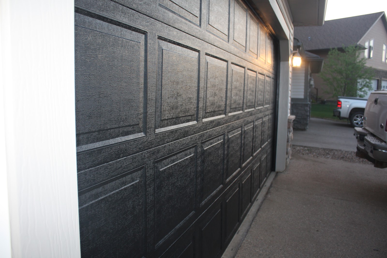 She RePurposed It How to paint your garage & front door!