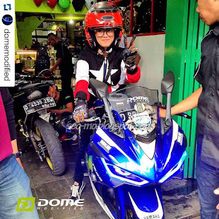 Foto Motor Yamaha R25 Di Naiki Cewek Cantik Indri Barbie Foto Motor Yamaha R25 Di Naiki Cewek Cantik Indri Barbie