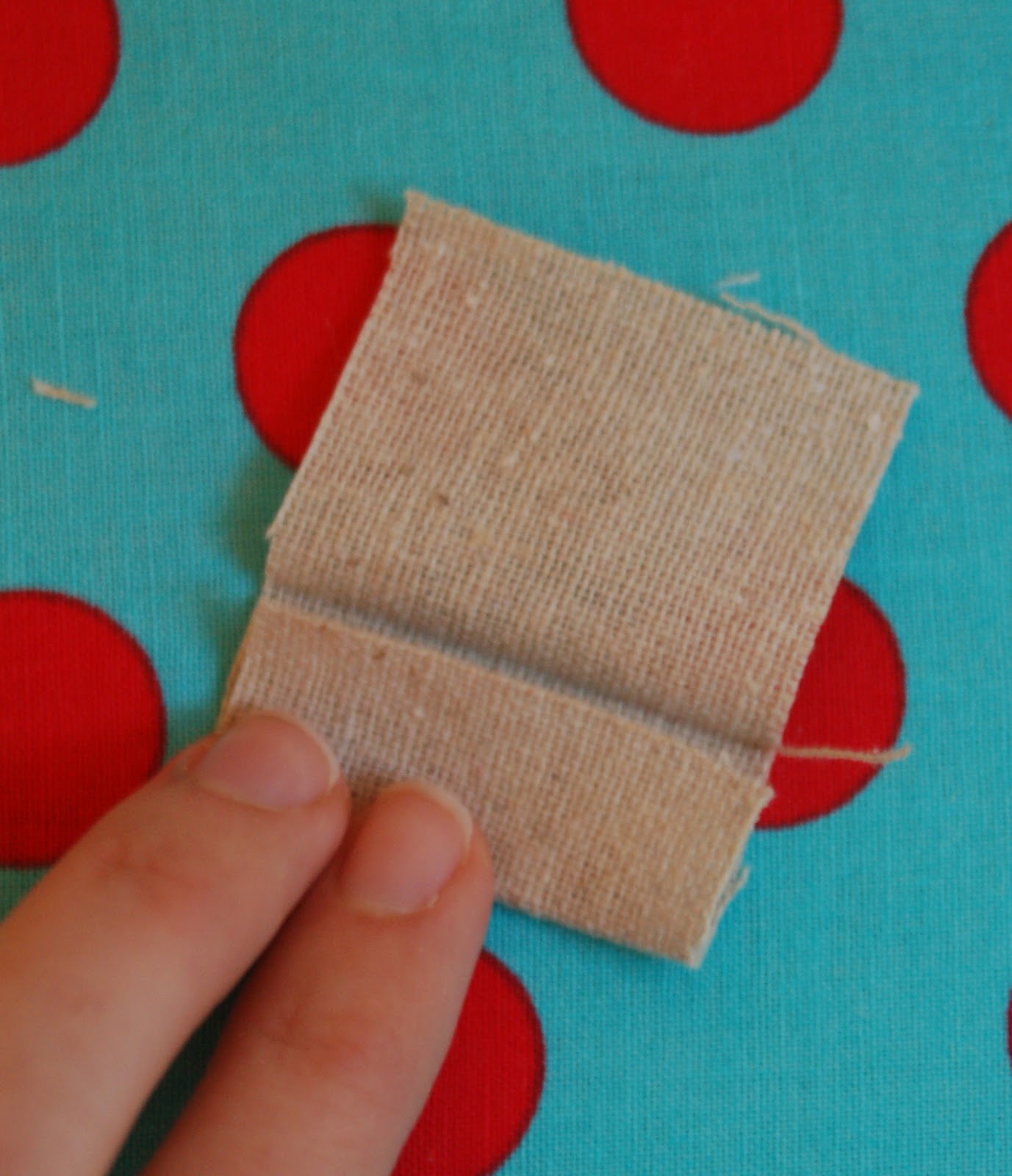 fussy cut zipper pouch tutorial lots of pink here!