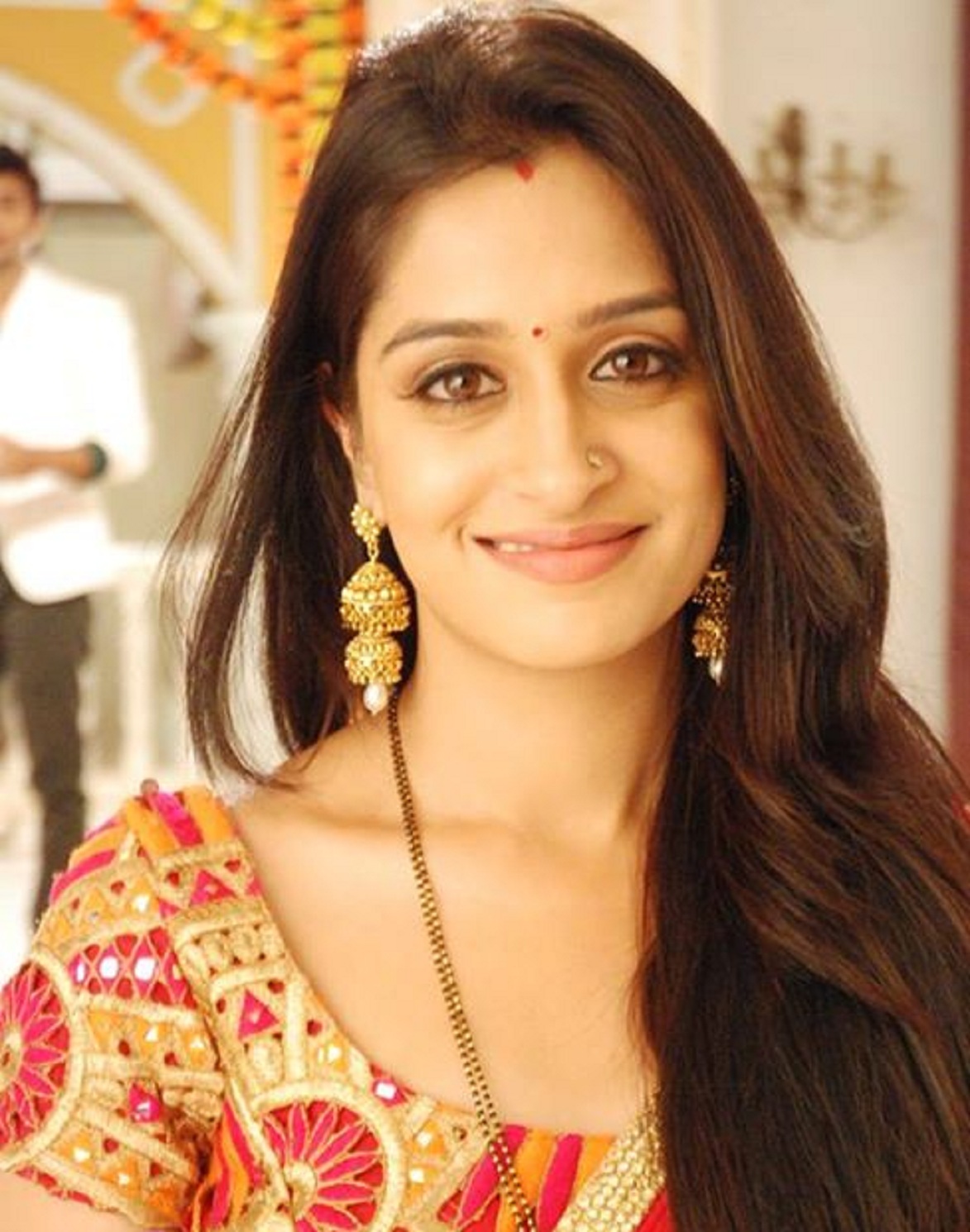 free stars wallpaper: Beautiful Dipika Kakar HD Wallpaper