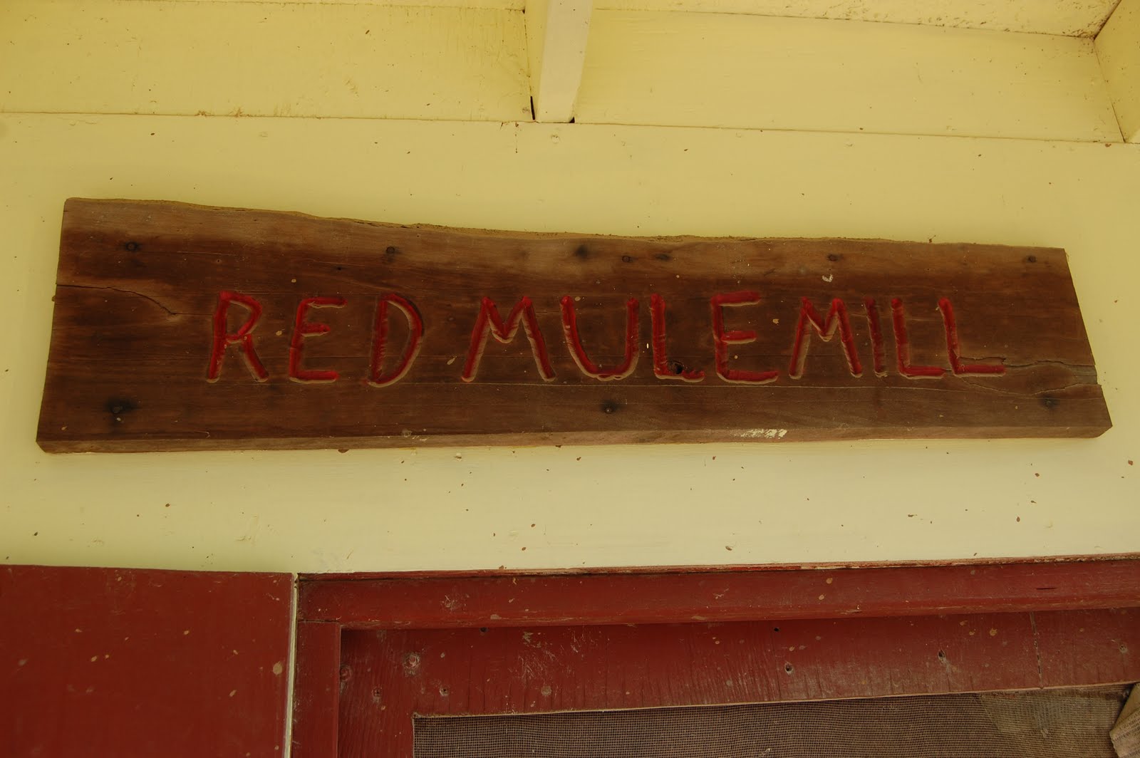 Hugh Cooks Food Red Mule Grits