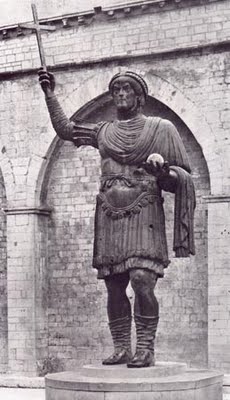 Heraclius_I_Barletta.jpg