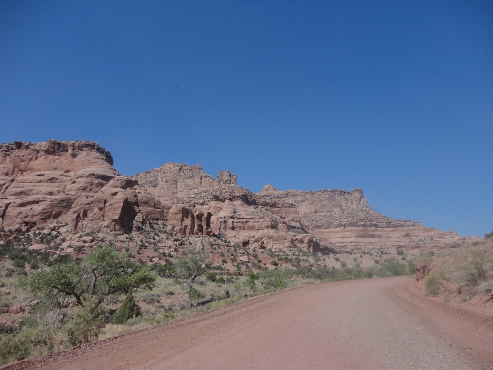 Running Reviews Little Grand Canyon Marathon, Huntington Utah