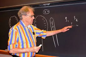 Walter Lewin - MIT Opencourse