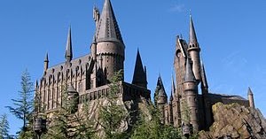 Hogwarts School of Witchcraft and Wizardry Anda Tahu? Hogwarts School of Witchcraft and Wizardry Anda Tahu?